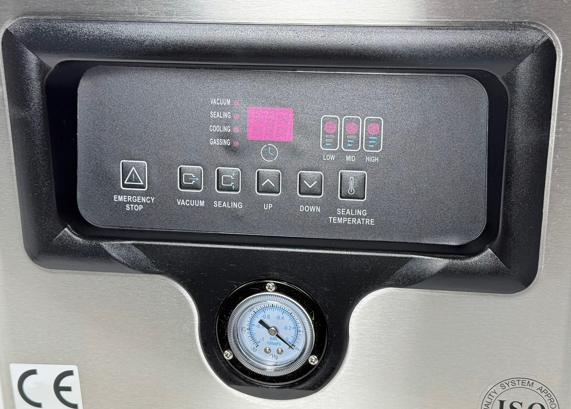 Вакуумный упаковщик Hurakan HKN-VAC260