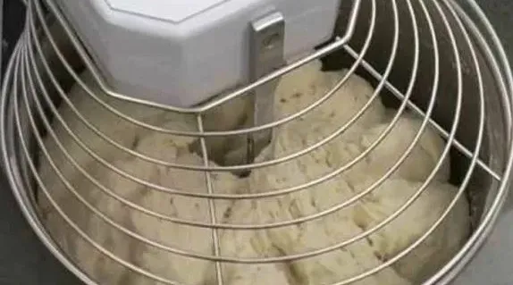 Тестомес Hurakan HKN-20SN